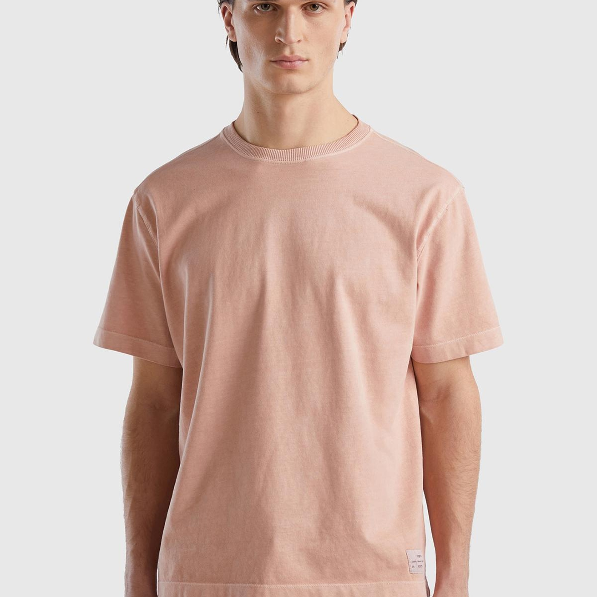 Erkek Pudra %100 Pamuk Önü ve Arkası Logo Detaylı Bisiklet Yaka T-Shirt