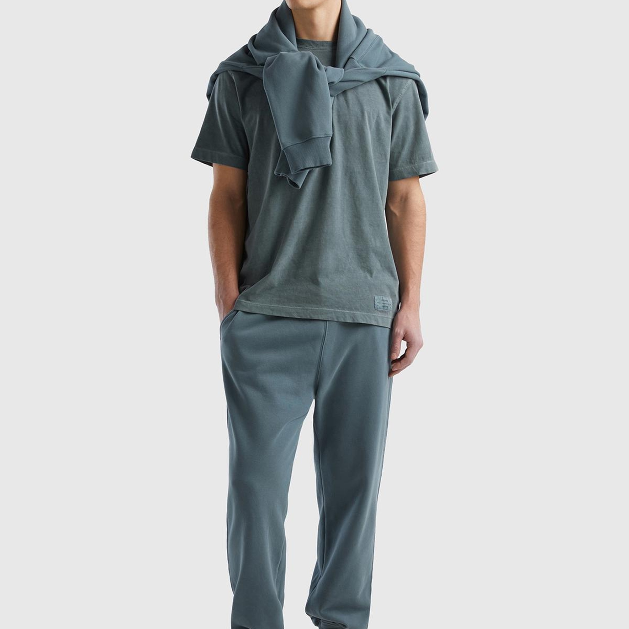 Erkek Füme %100 Pamuk Önü ve Arkası Logo Detaylı Bisiklet Yaka T-Shirt