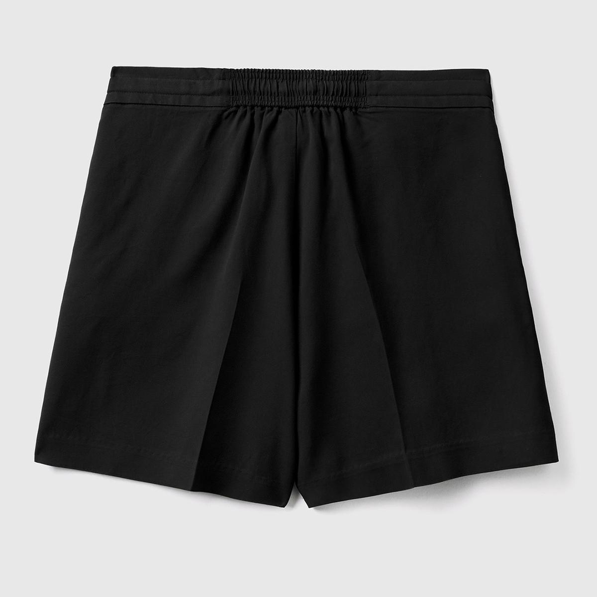 Kadın Siyah %100 Liyosel Beli İpli Şort