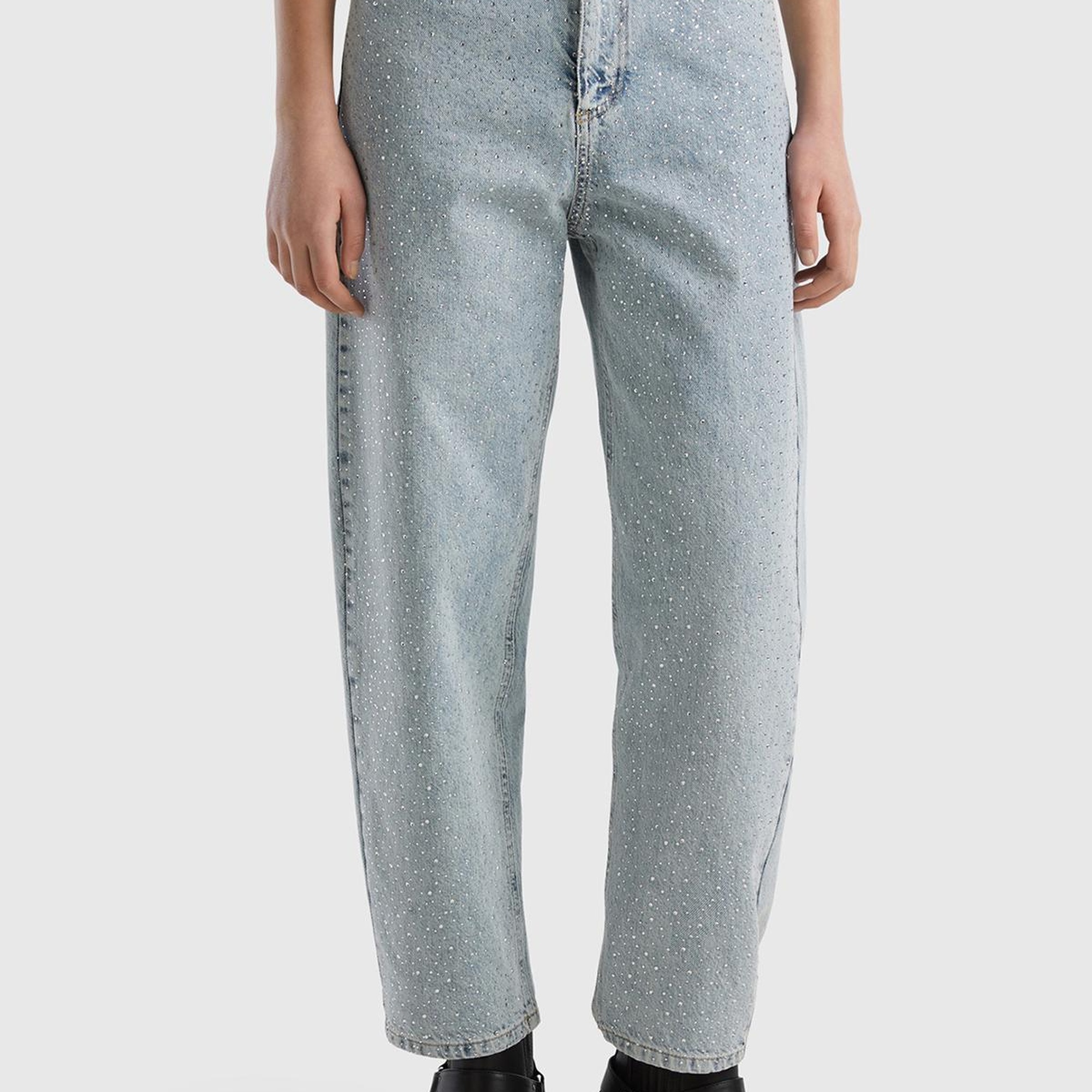 Kadın Açık Mavi %100 Pamuk Tamamı Baskılı Arkası Logo Etiketli Bol Pantolon