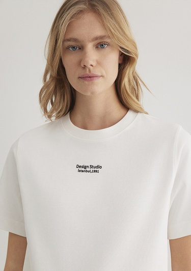  Mavi Baskılı Beyaz Tişört Regular Fit / Normal Kesim 1612911-70057