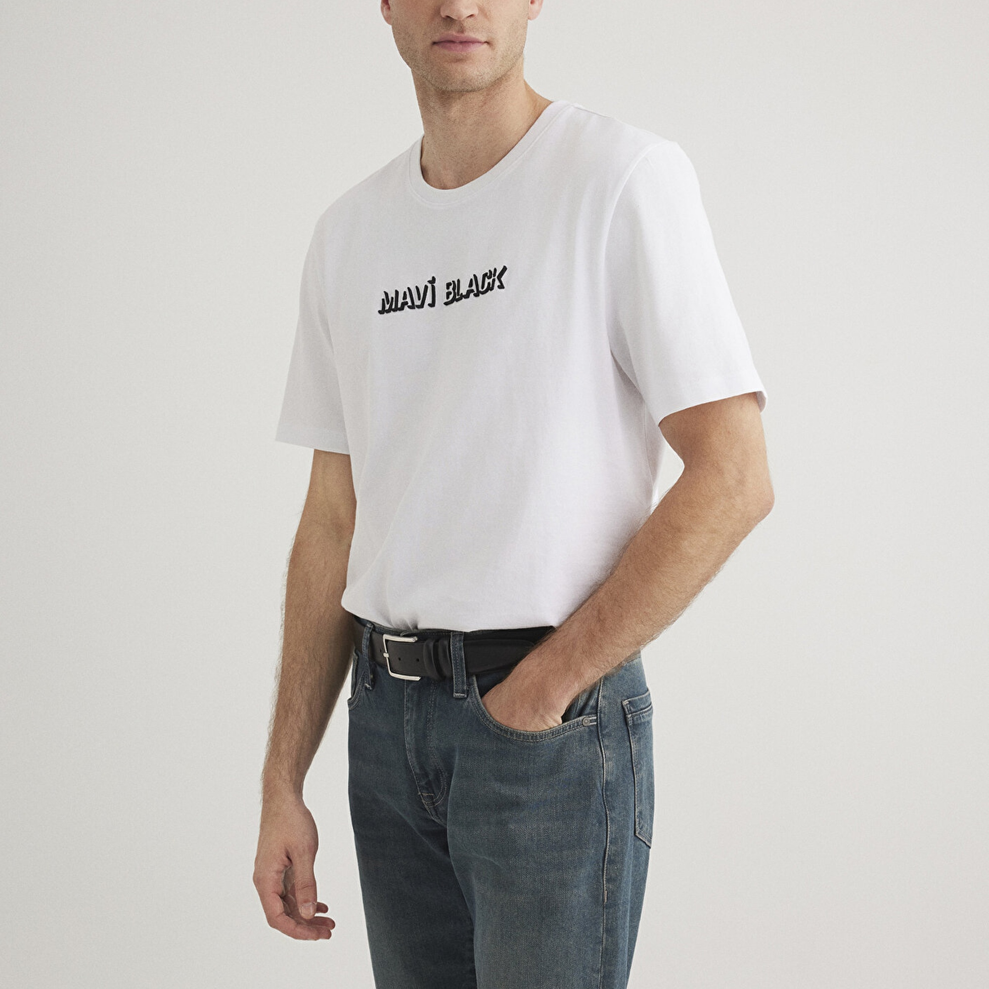 Mavi Mavi Black Baskılı Beyaz Tişört Regular Fit / Normal Kesim 0612527-620
