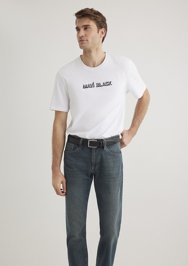  Mavi Mavi Black Baskılı Beyaz Tişört Regular Fit / Normal Kesim 0612527-620