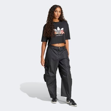  adidas Love Lift Us Up Kadın Siyah Crop T-Shirt