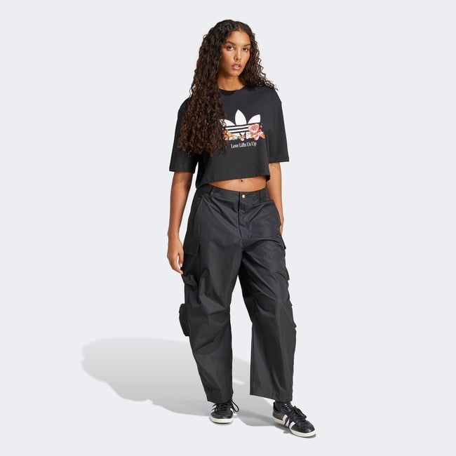  adidas Love Lift Us Up Kadın Siyah Crop T-Shirt