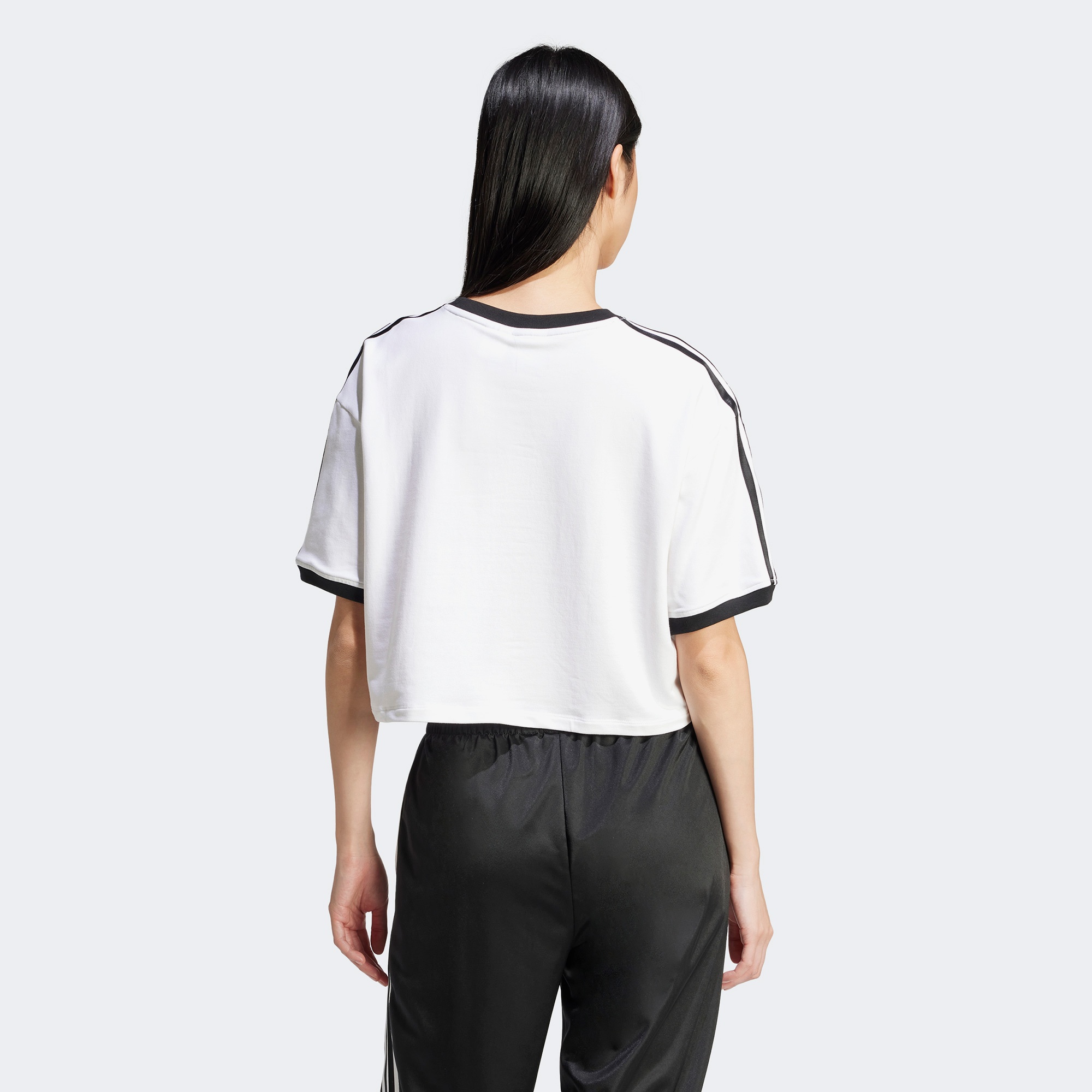 adidas Adicolor 3 Stripes Kadın Beyaz Crop T-Shirt