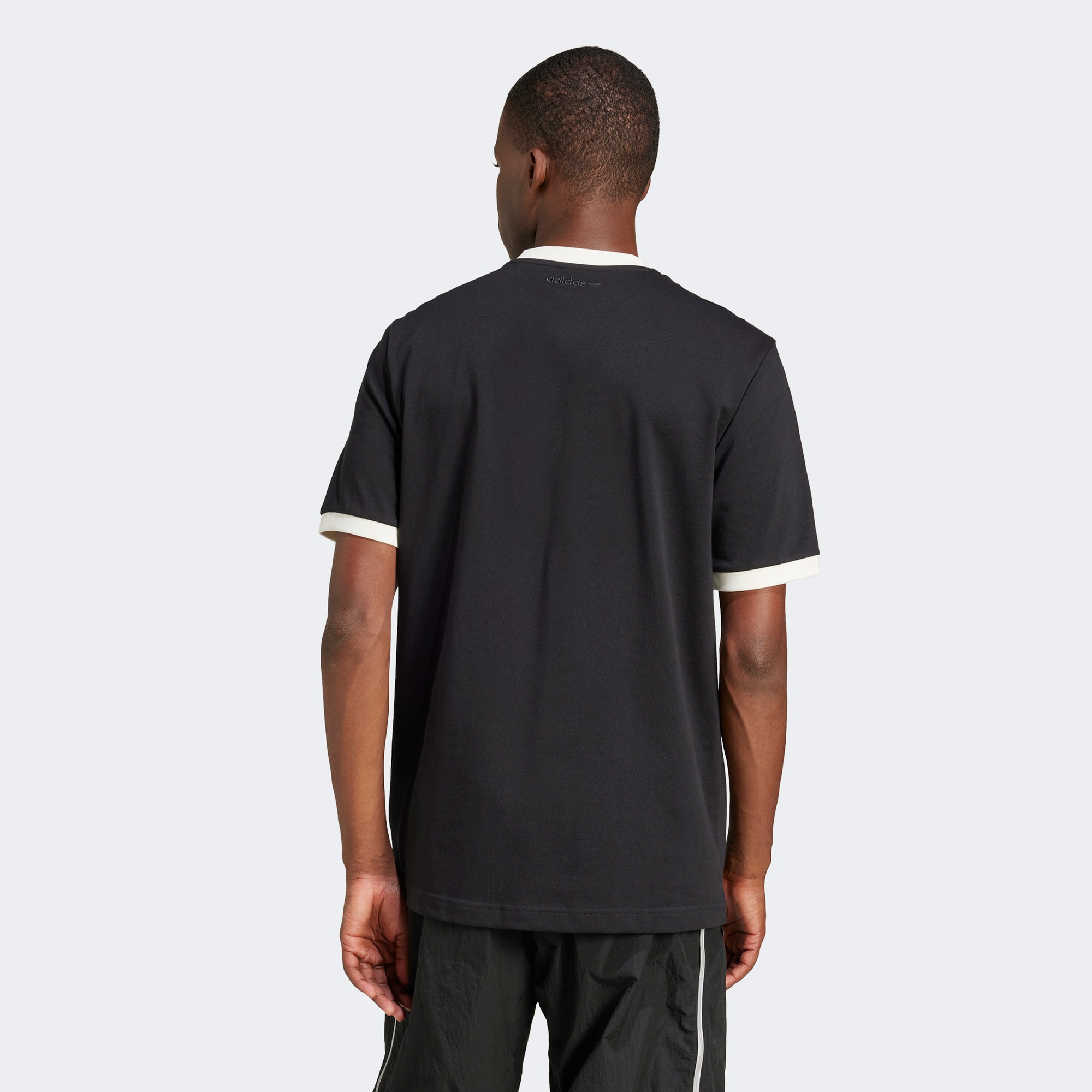 adidas Simple Erkek Siyah T-Shirt