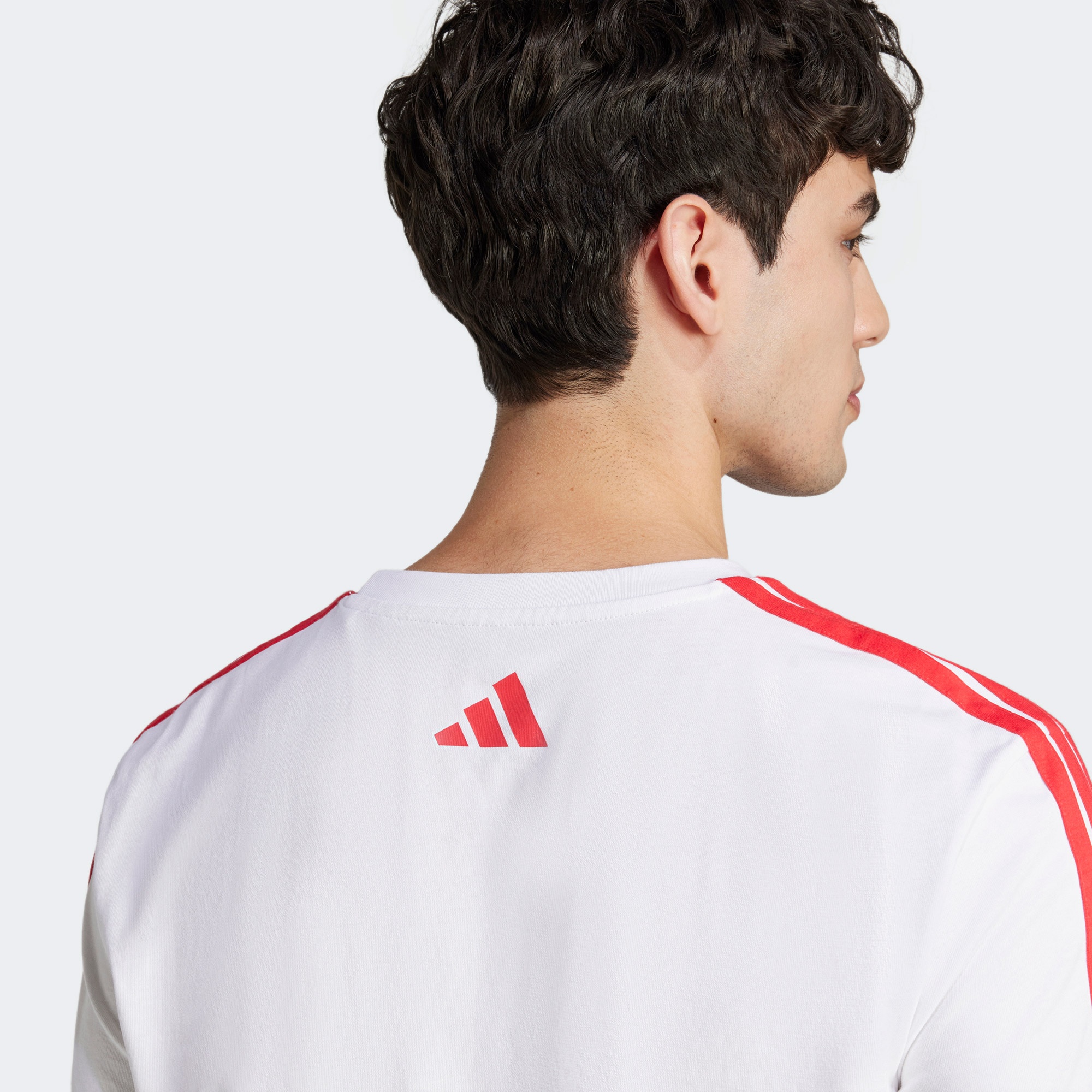 adidas Codes Collegiate Club Graphic Erkek Beyaz T-Shirt