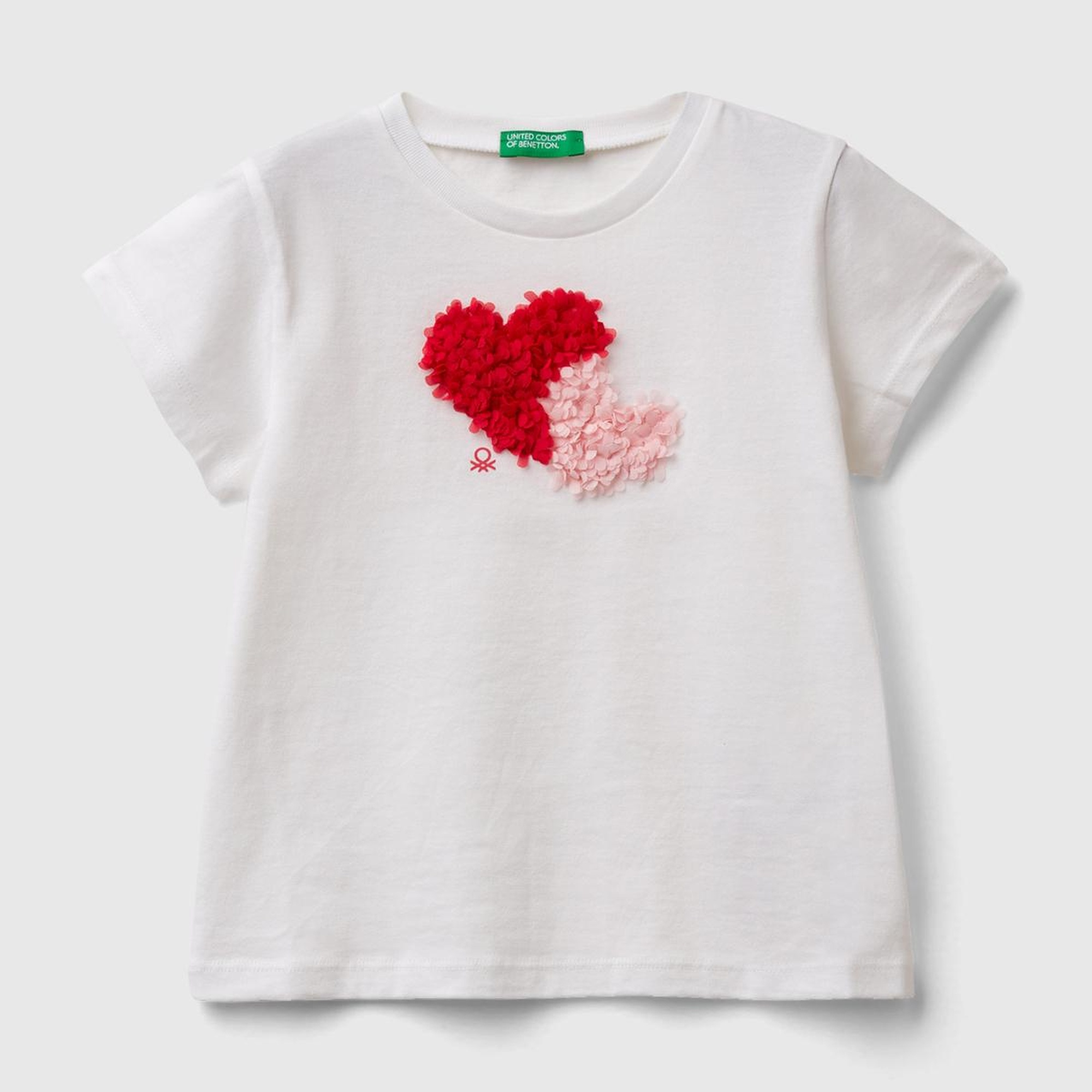 Kız Çocuk Beyaz Önü Nakış İşlemeli Bisiklet Yaka Regular Fit T-Shirt