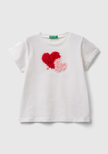  Kız Çocuk Beyaz Önü Nakış İşlemeli Bisiklet Yaka Regular Fit T-Shirt