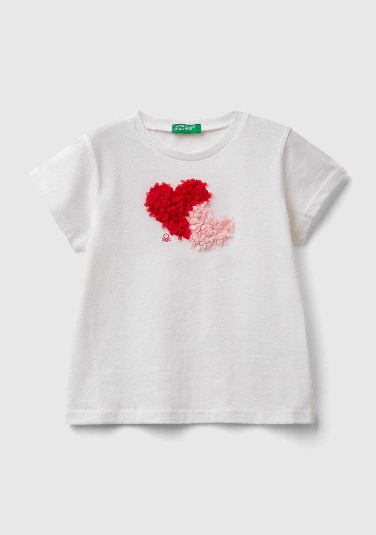  Kız Çocuk Beyaz Önü Nakış İşlemeli Bisiklet Yaka Regular Fit T-Shirt