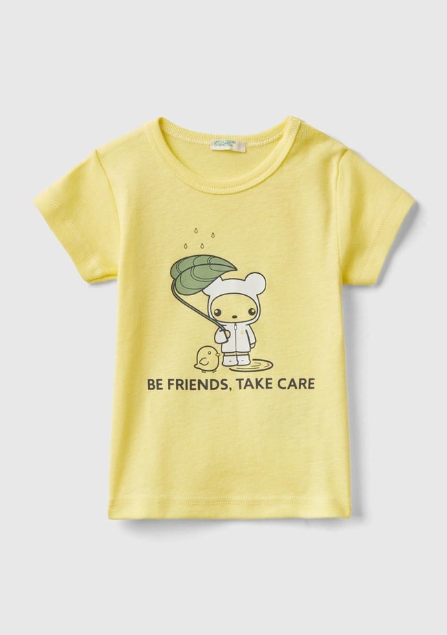  Bebek Sarı Önü Grafik Baskılı Omzu Çıtçıtlı Bisiklet Yaka T-Shirt