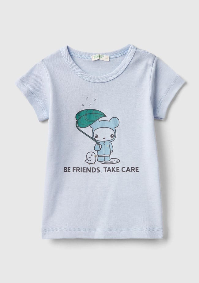  Bebek Açık Mavi Önü Grafik Baskılı Omzu Çıtçıtlı Bisiklet Yaka T-Shirt