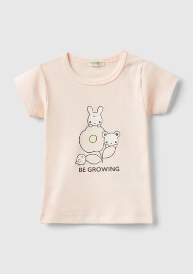  Bebek Pudra Önü Grafik Baskılı Omzu Çıtçıtlı Bisiklet Yaka T-Shirt