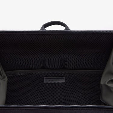  Lacoste Neocroc Unisex Lacivert Sırt Çantası