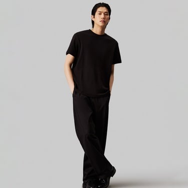  Calvin Klein Embossed Logo Erkek Siyah T-Shirt