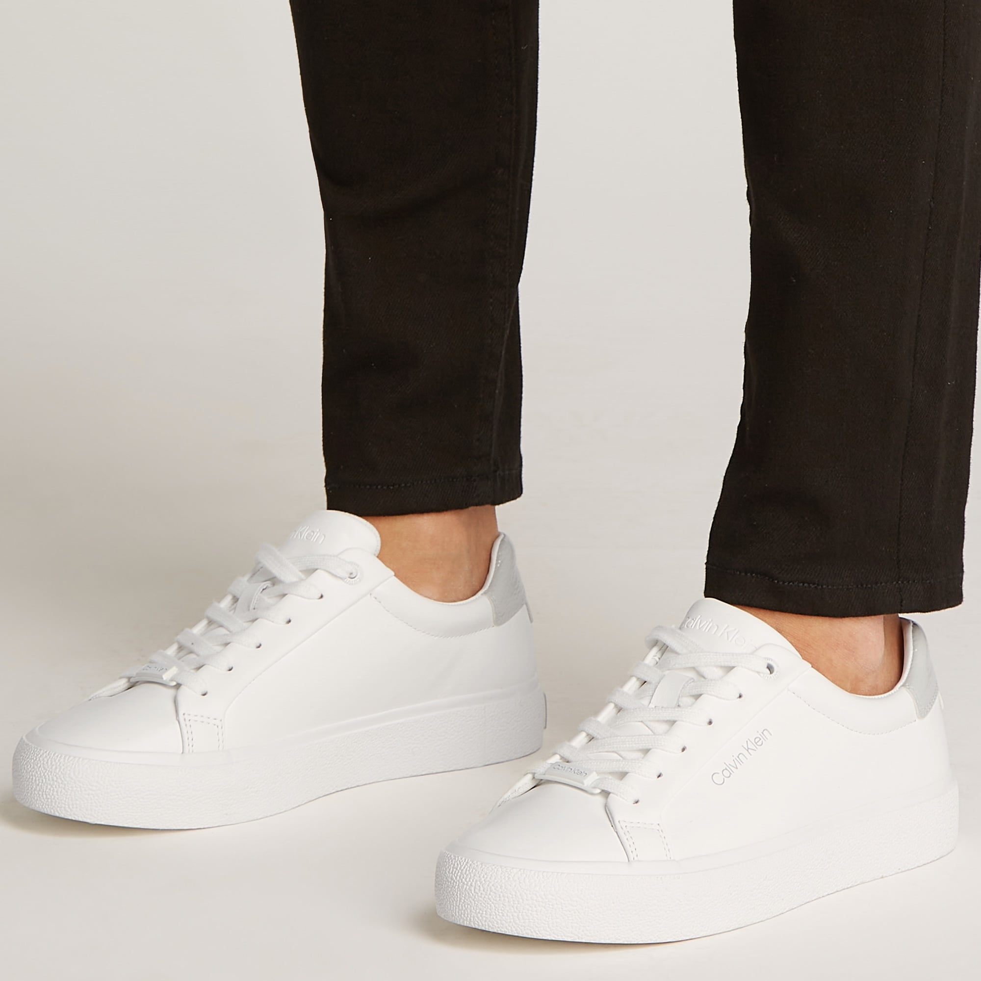 Calvin Klein Lace Up Texture Kadın Beyaz Sneaker