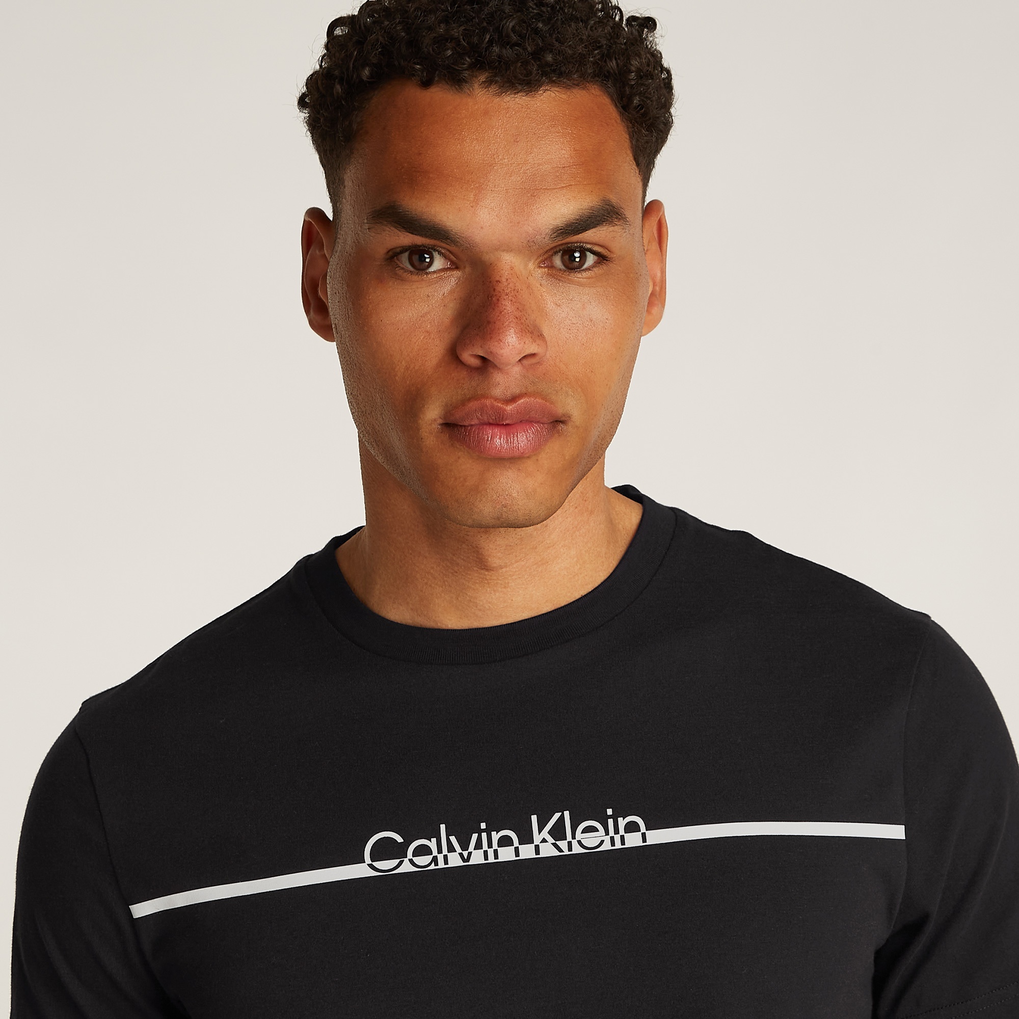 Calvin Klein Split Line Logo Erkek Siyah T-Shirt