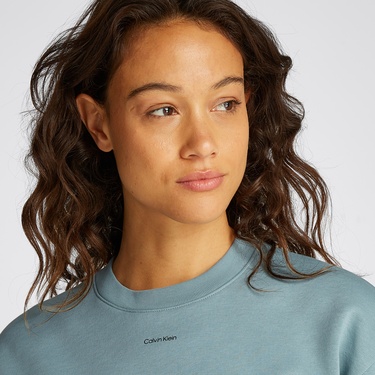  Calvin Klein Kadın Mavi Sweatshirt