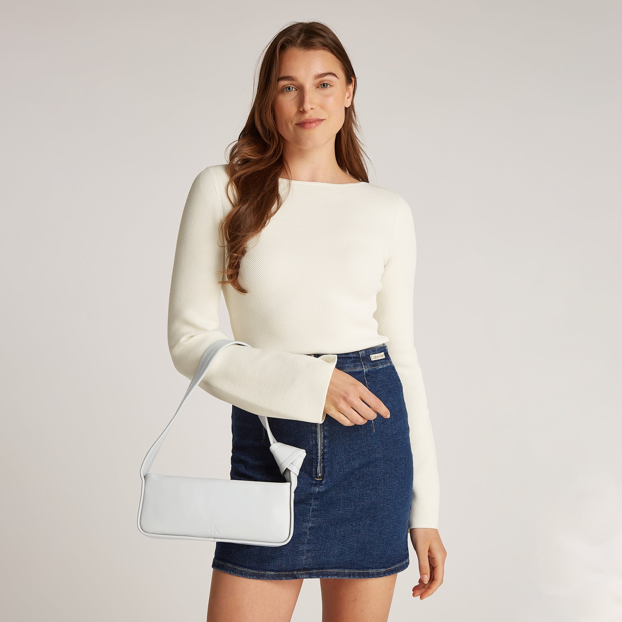 Calvin Klein Knotted 26 Kadın Gri El Çantası