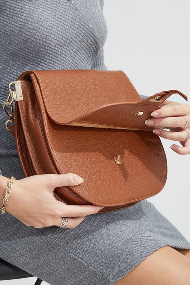  Tamer Tanca Kadın Hakiki Deri Taba Kol Çantası