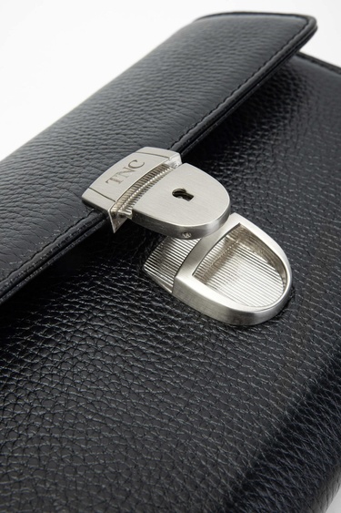  Tamer Tanca Erkek Hakiki Deri Siyah El Çantası