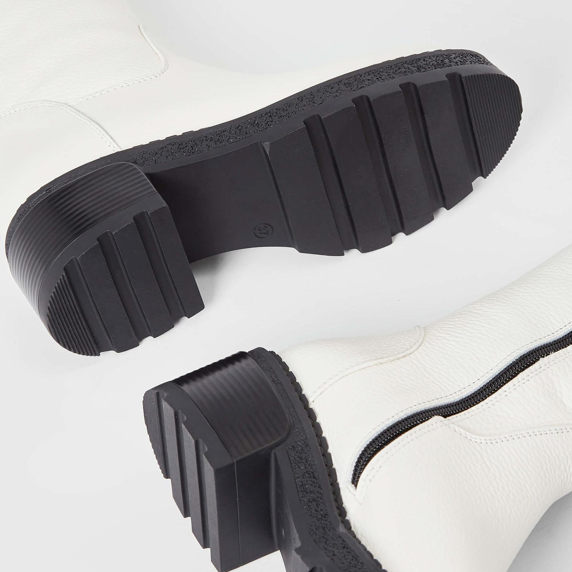 Tamer Tanca Kadın Hakiki Deri Kırık Beyaz Casual Çizme