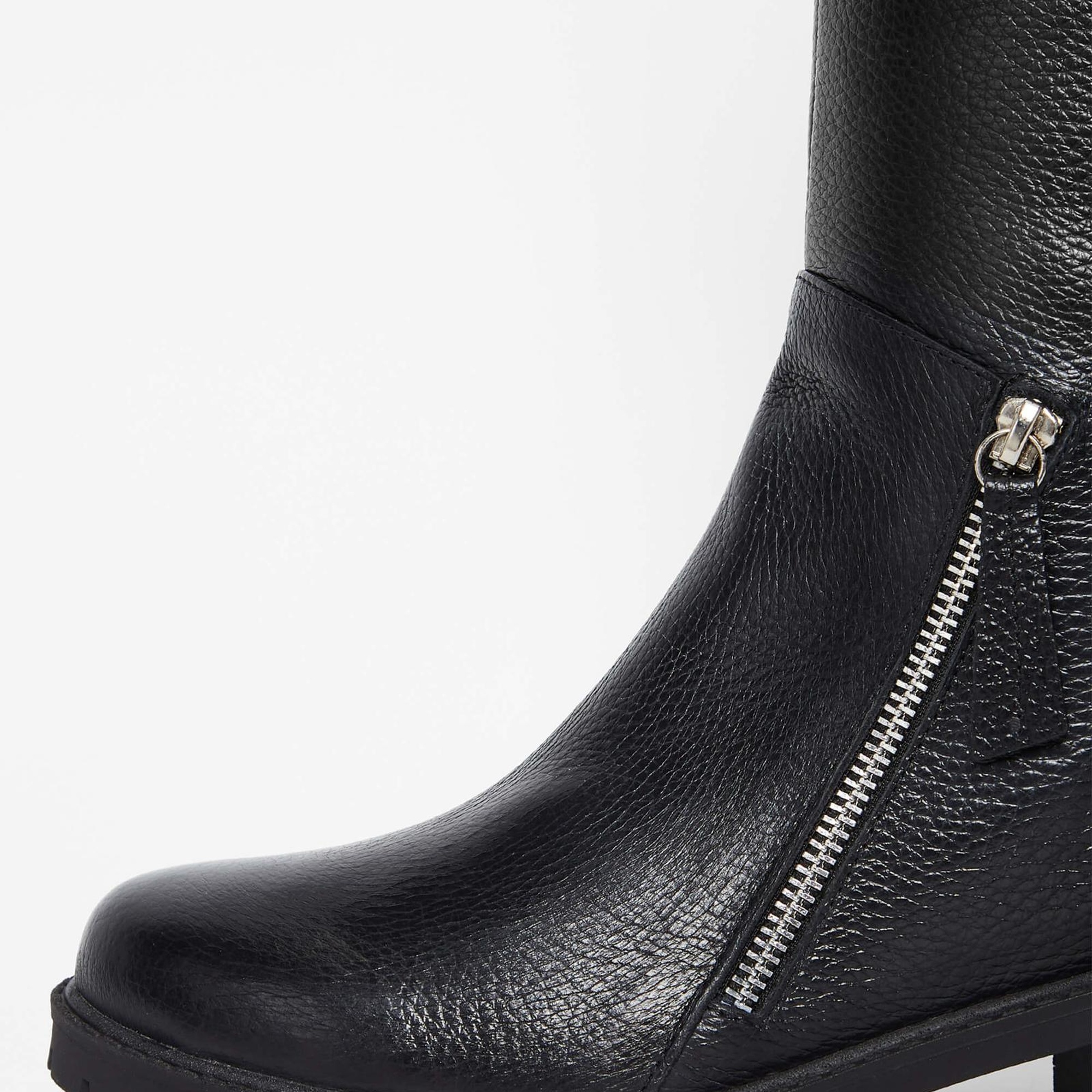 Tamer Tanca Kadın Hakiki Deri Siyah Casual Çizme