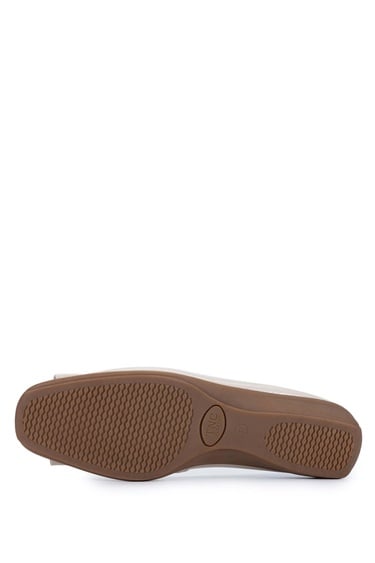  Tamer Tanca Kadın Hakiki Deri Bej Babet Ayakkabı