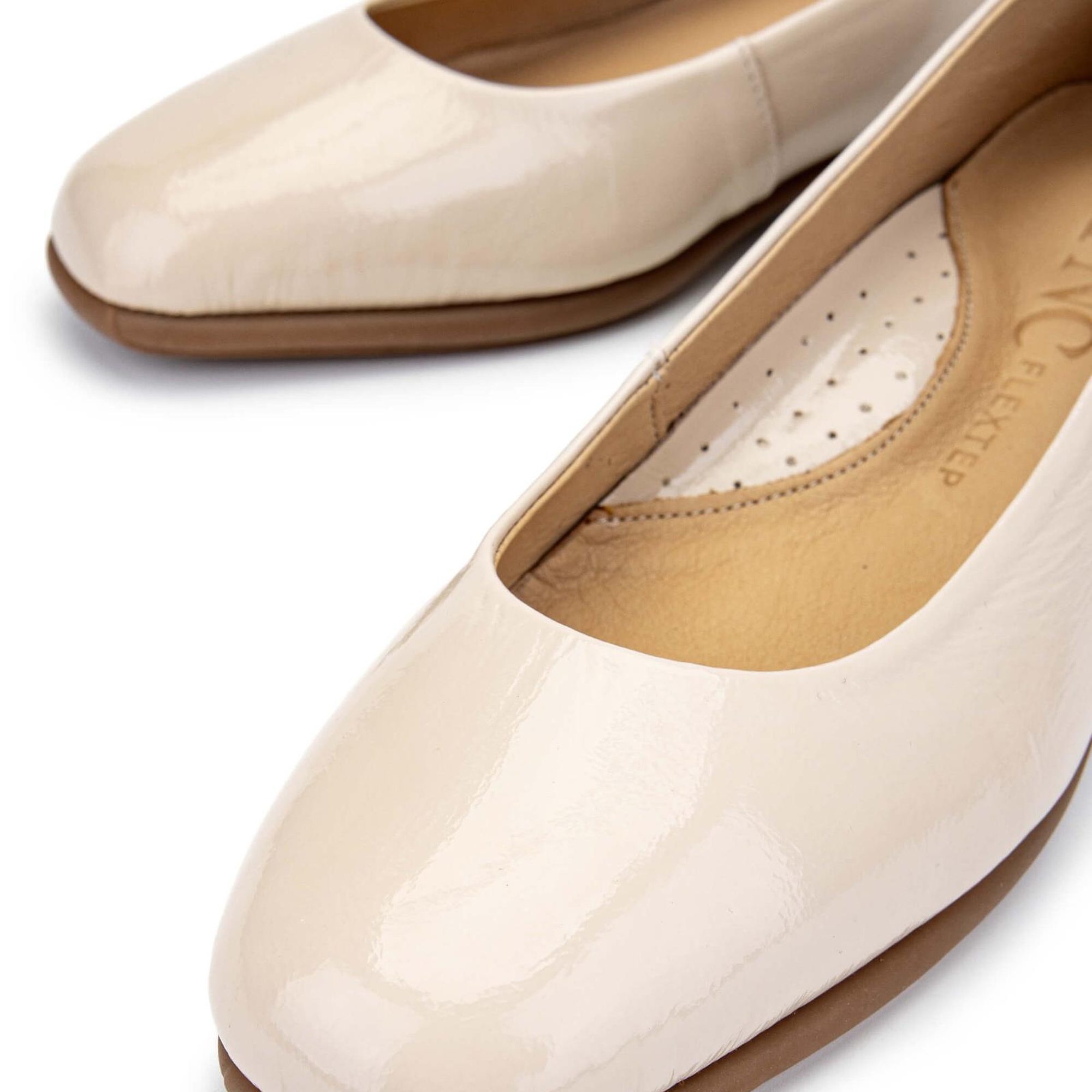 Tamer Tanca Kadın Hakiki Deri Bej Babet Ayakkabı