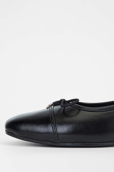  Tamer Tanca Kadın Hakiki Deri Siyah Deri Babet Ayakkabı