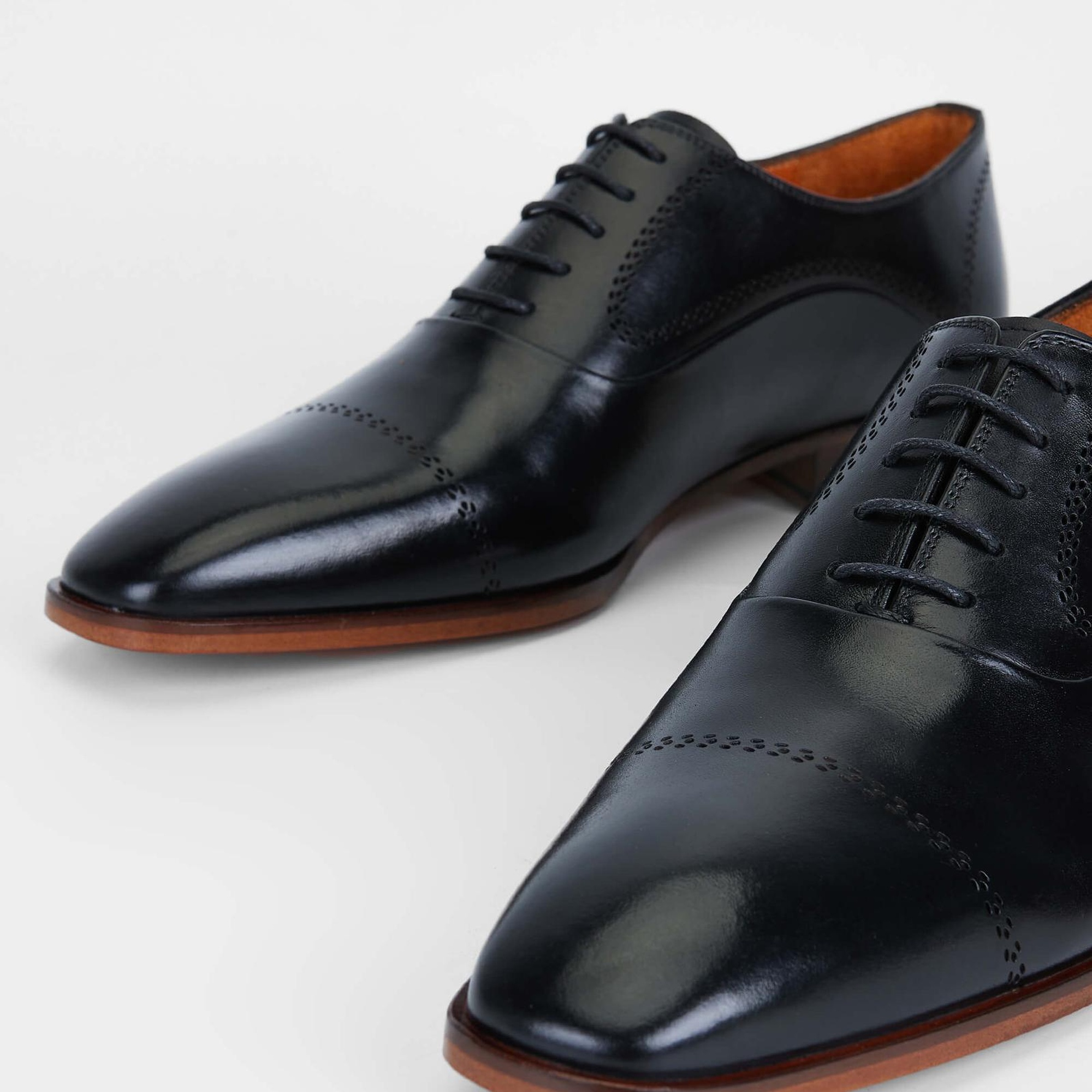 Tamer Tanca Erkek Hakiki Deri Siyah Klasik Ayakkabı