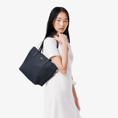  Lacoste Small L.12.12 Kadın Lacivert Omuz Çantası