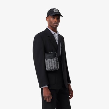  Lacoste The Blend Erkek Monogram Siyah Postacı Çantası