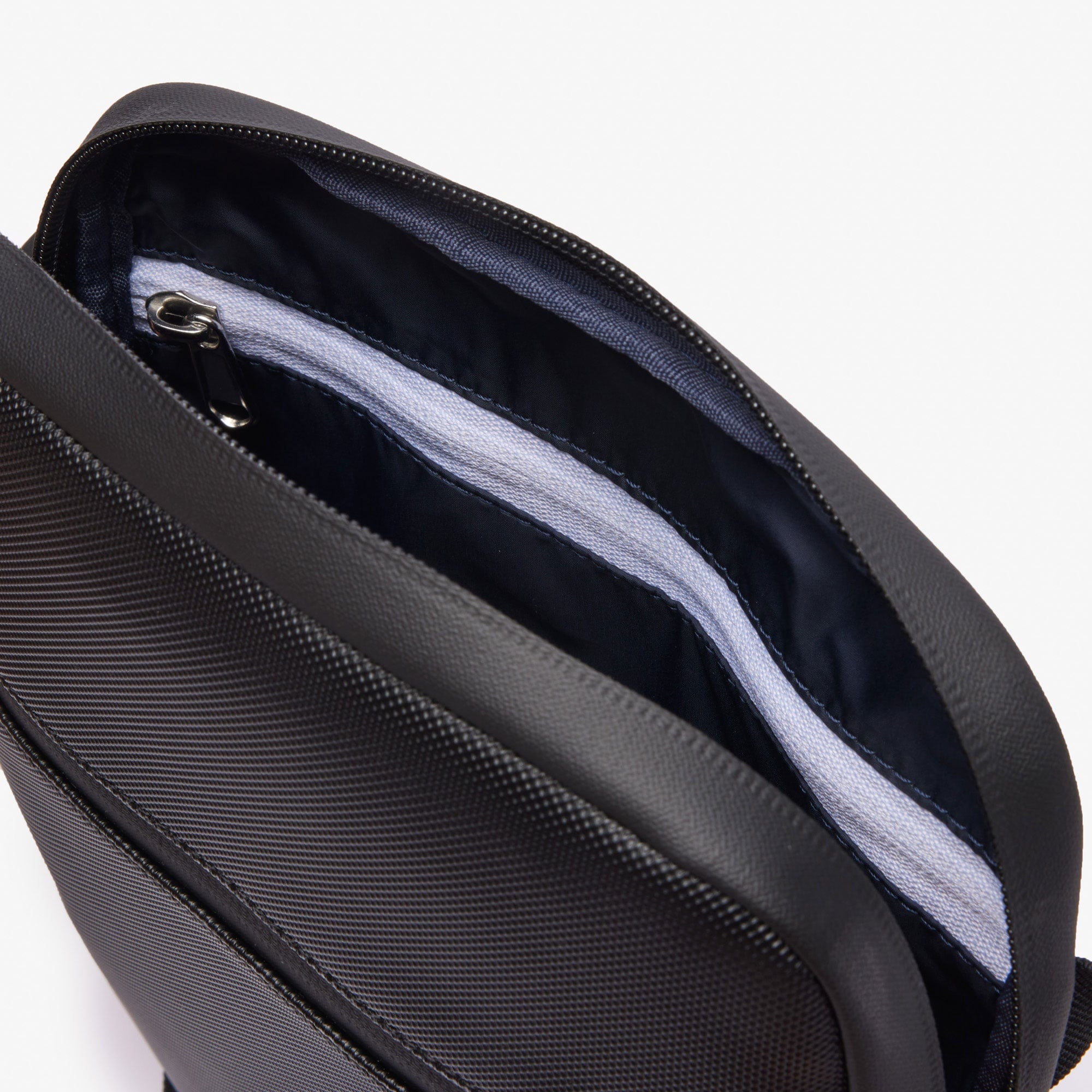 Lacoste LCST Erkek Siyah Postacı Çantası