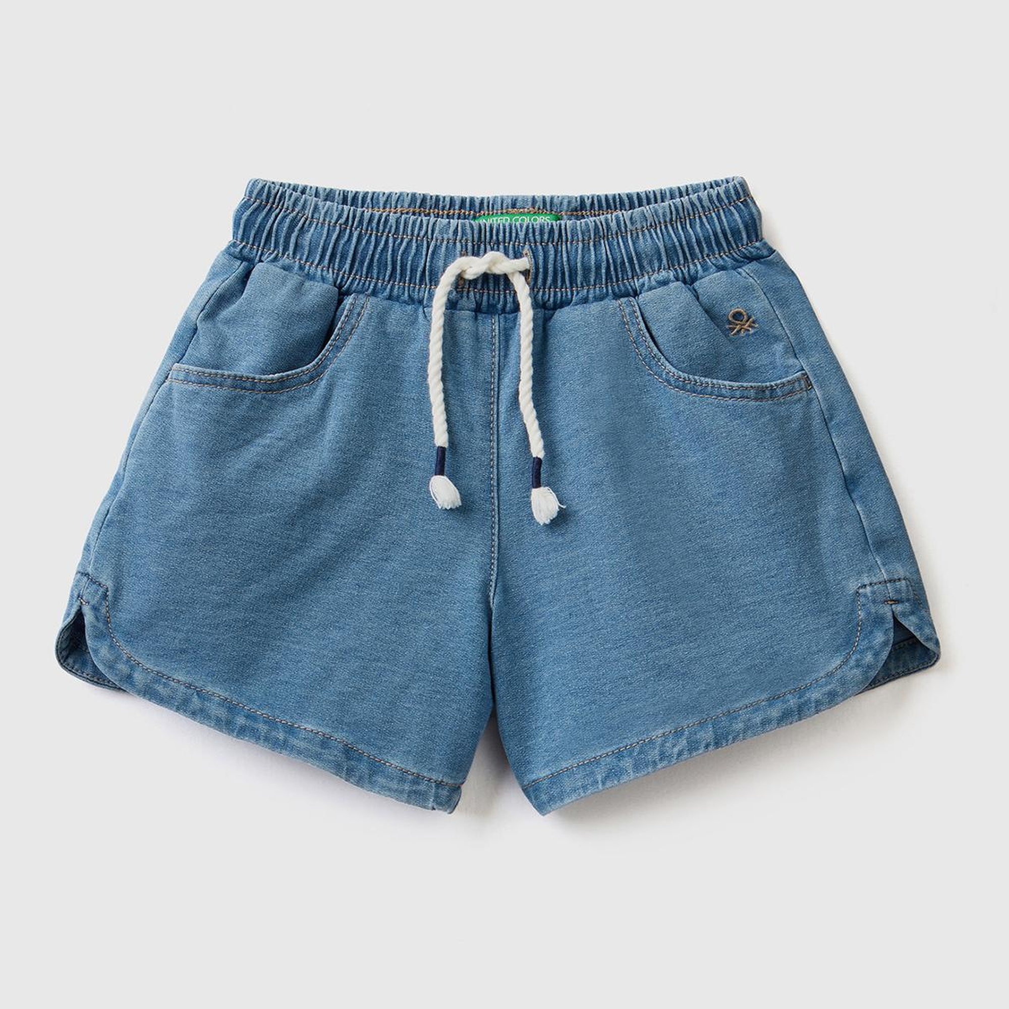 Kız Çocuk Mavi Logo İşlemeli Beli Büzgülü Koyu Yıkama Bermuda Şort