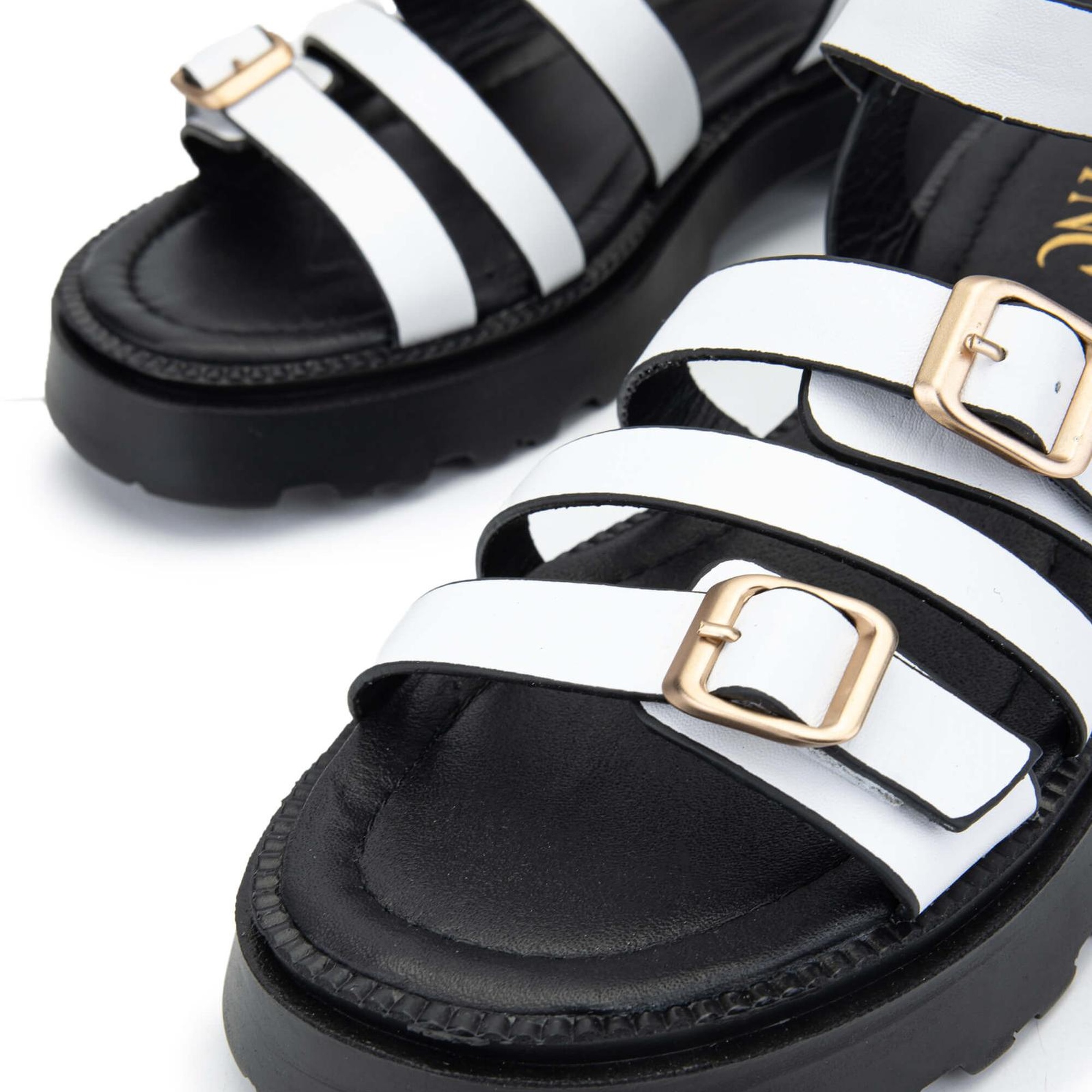 Tamer Tanca Kadın Hakiki Deri Beyaz Topuklu Sandalet