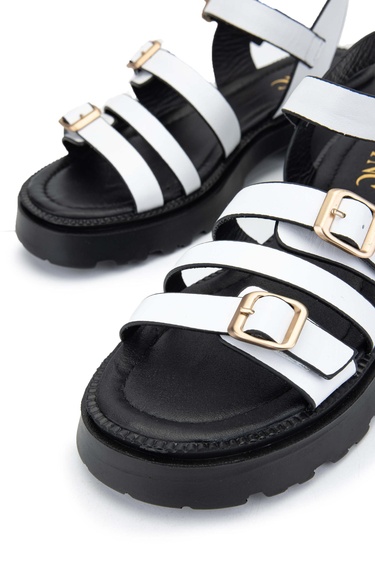  Tamer Tanca Kadın Hakiki Deri Beyaz Topuklu Sandalet