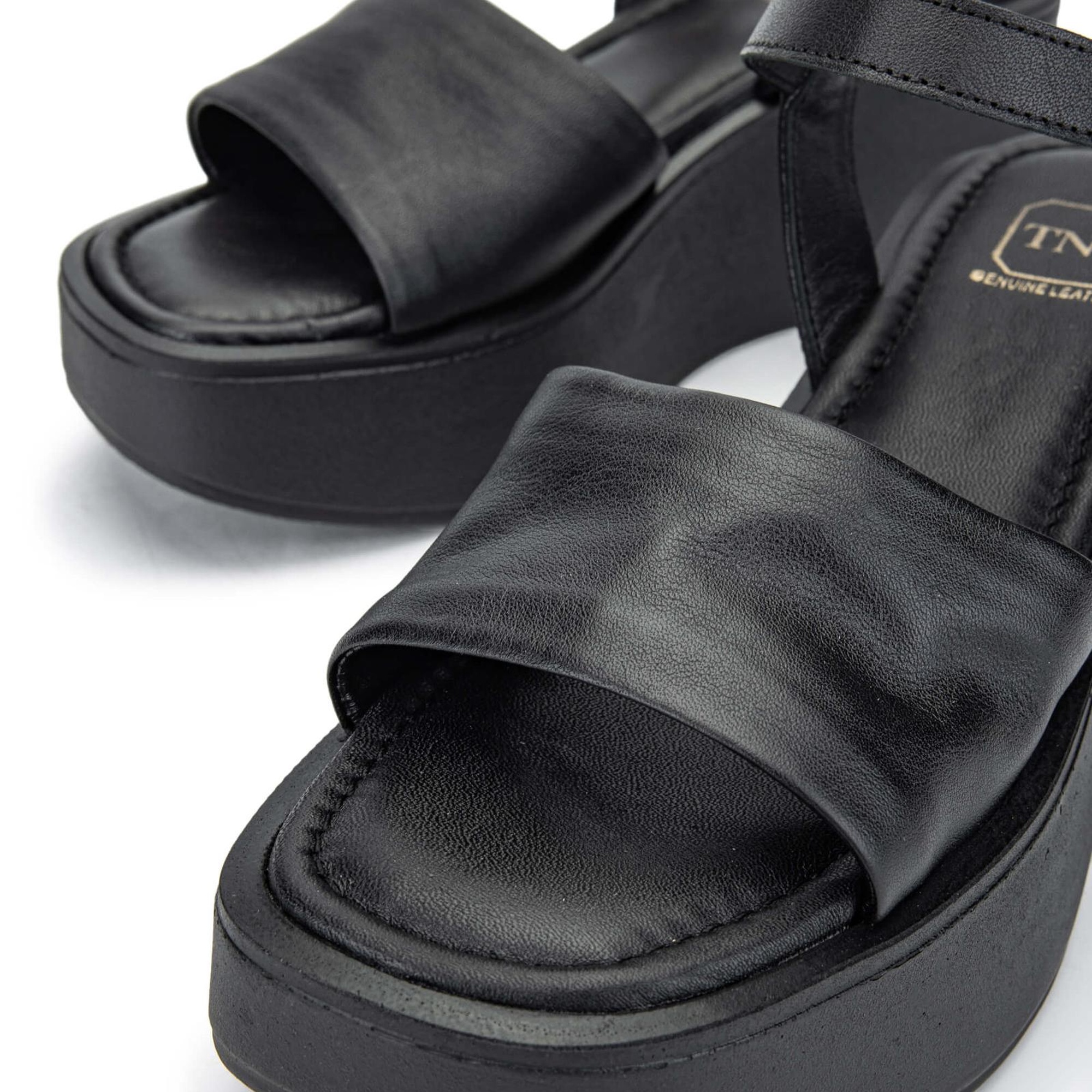 Tamer Tanca Kadın Hakiki Deri Siyah Deri Topuklu Sandalet