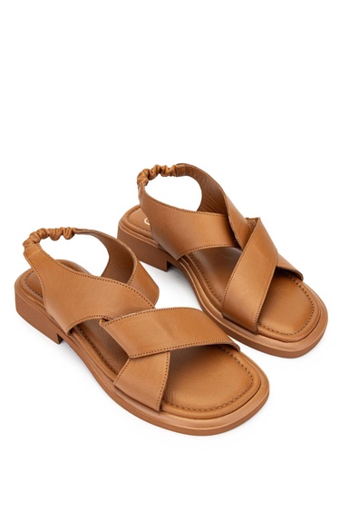  Tamer Tanca Kadın Hakiki Deri Taba Deri Topuklu Sandalet