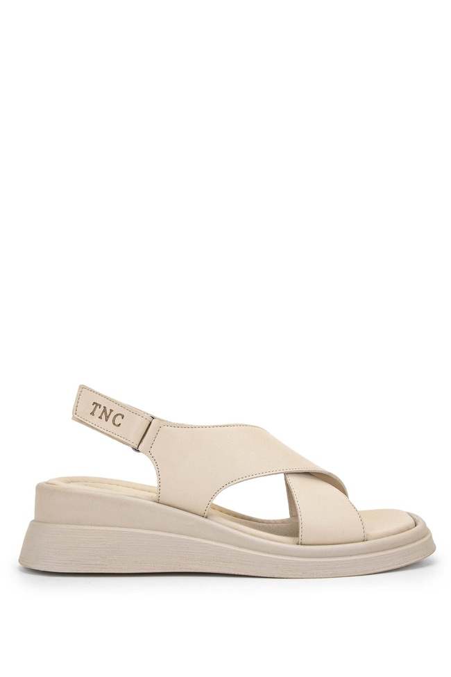  Tamer Tanca Kadın Hakiki Deri Bej Topuklu Sandalet