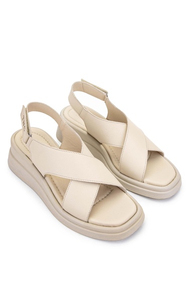  Tamer Tanca Kadın Hakiki Deri Bej Topuklu Sandalet