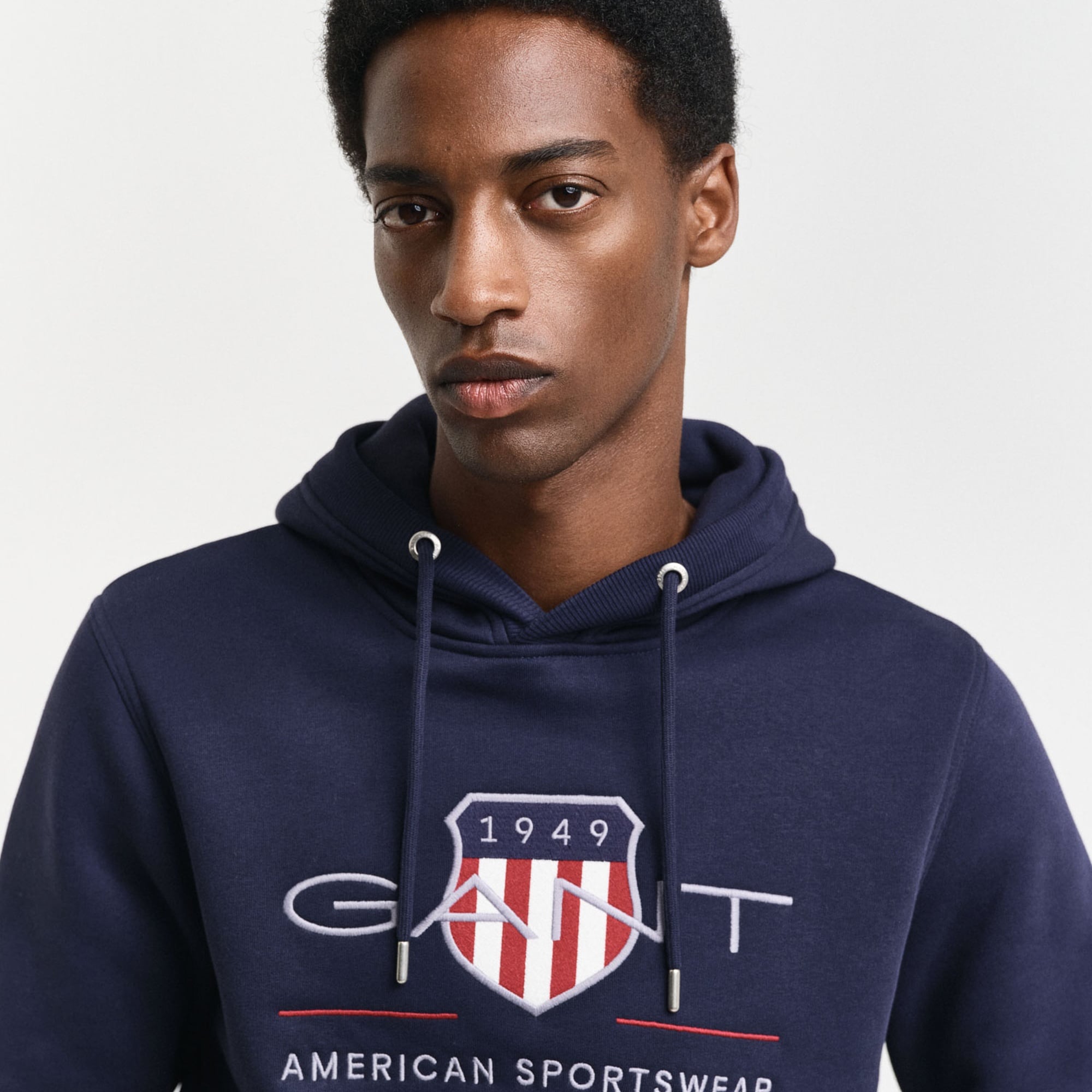 GANT Erkek Lacivert Regular Fit Kapüşonlu Logolu Sweatshirt