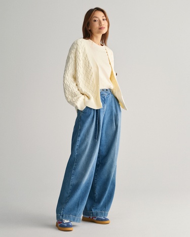  GANT Kadın Bej Regular Fit Bisiklet Yaka Logolu T-shirt