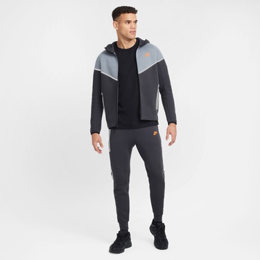  Nike Tech Windrunner Erkek Gri Kapüşonlu Ceket