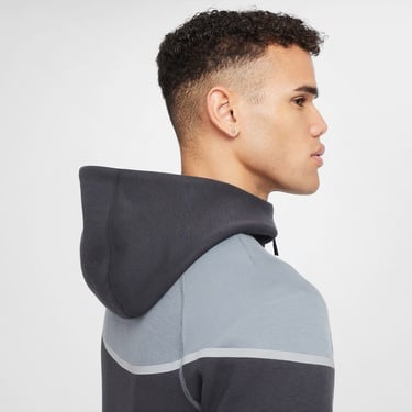  Nike Tech Windrunner Erkek Gri Kapüşonlu Ceket