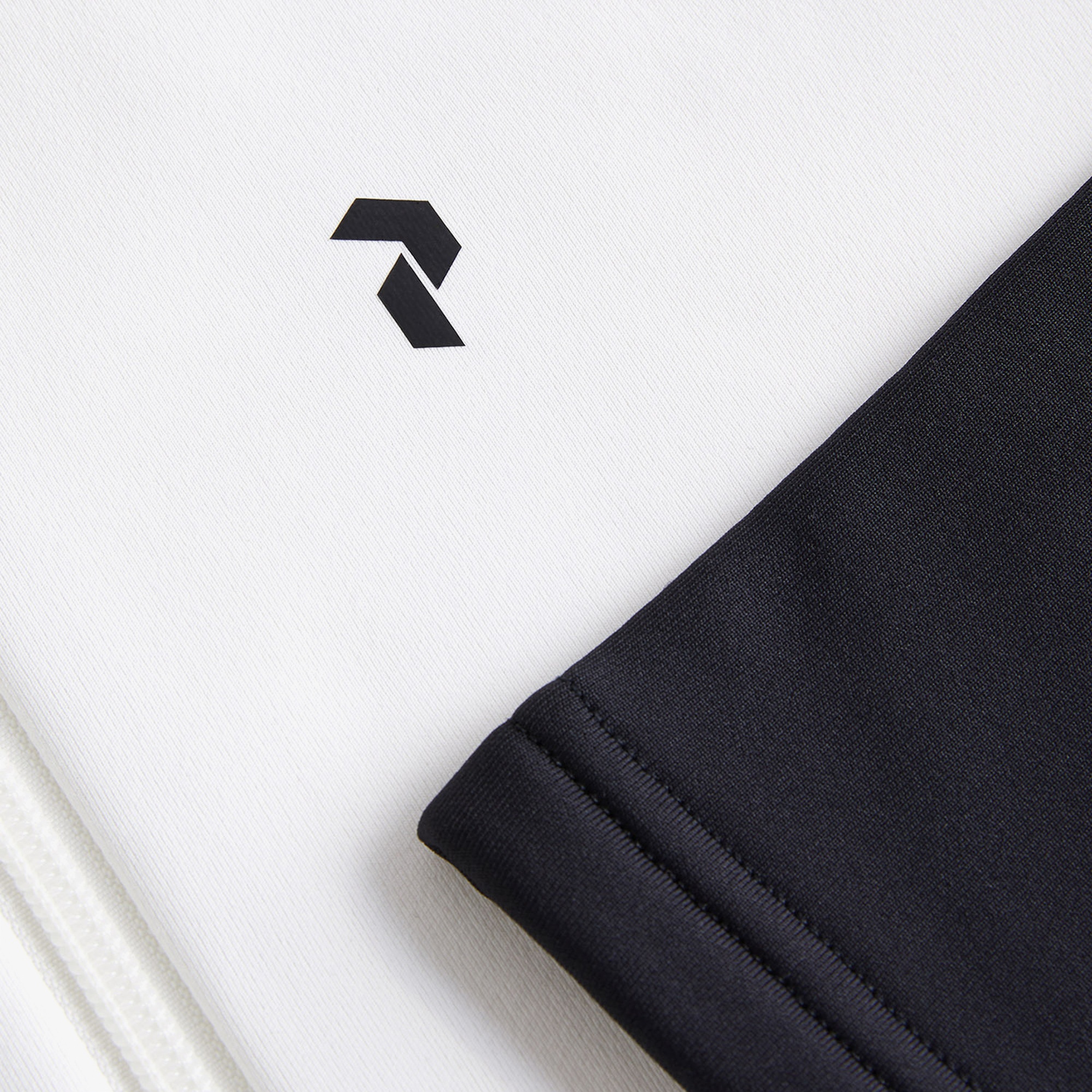 Peak Performance Rider Zip Hood Kadın Beyaz Outdoor Ceket