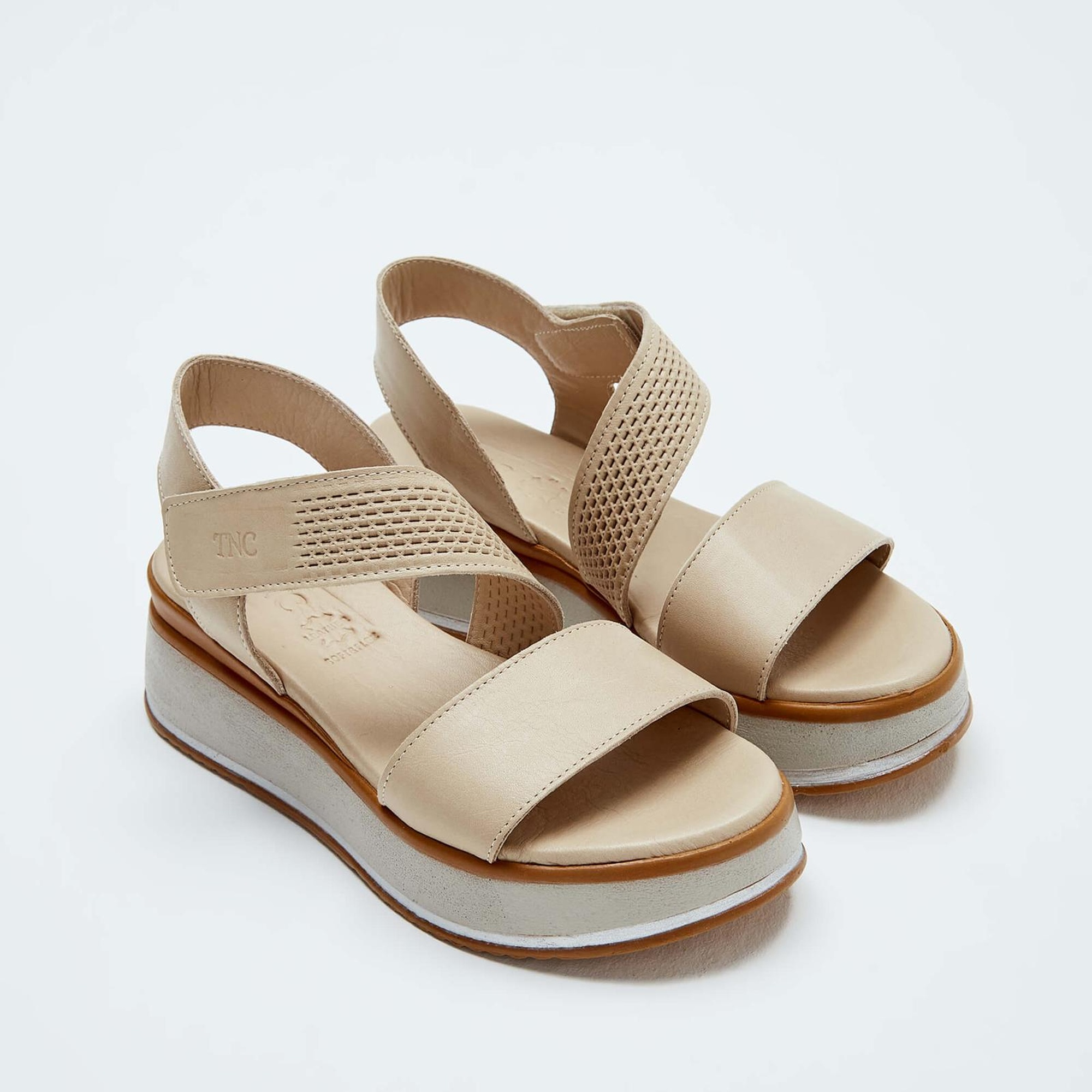 Tamer Tanca Kadın Hakiki Deri Bej Topuklu Sandalet