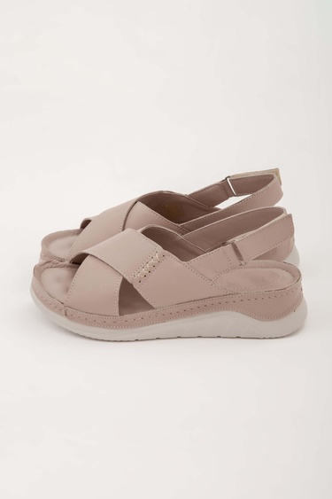  Tamer Tanca Kadın Hakiki Deri Taş Günlük Sandalet