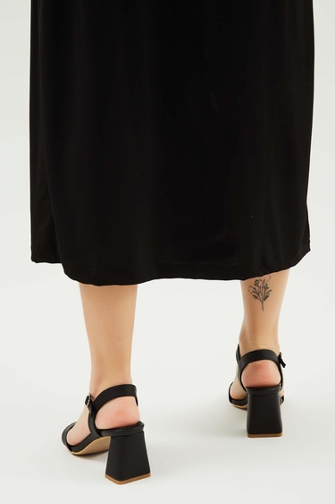  Tamer Tanca Kadın Hakiki Deri Siyah Topuklu Sandalet